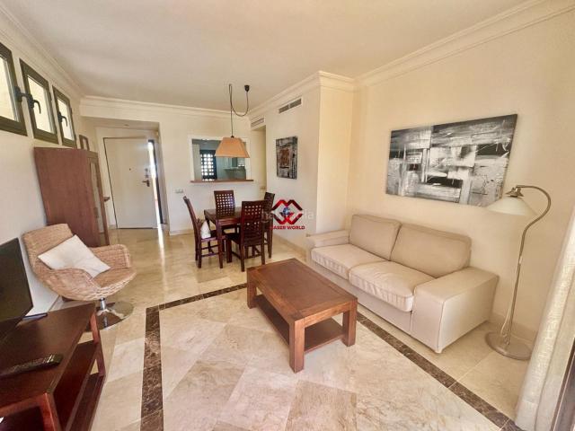 Apartamento en venta en San Javier, Roda. Apartamento exclusivo en Roda Golf Fase I con parking, trastero y vistas privilegiadas. Apartamentos San.