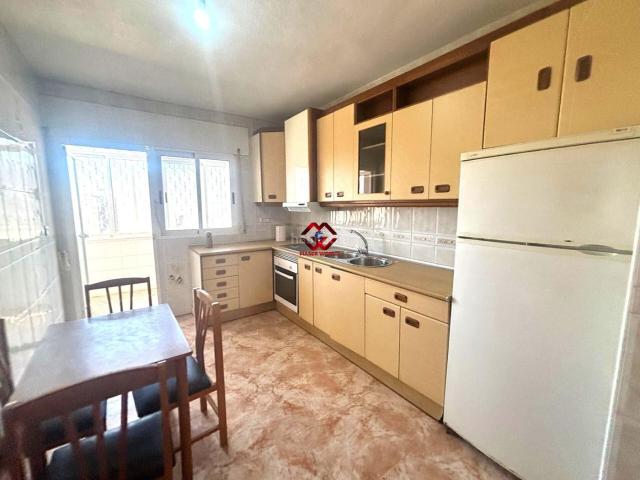Apartamento en venta en San Javier, San Javier. Piso de 98 m2 con garaje y trastero en el centro de San Javier. Apartamentos San.
