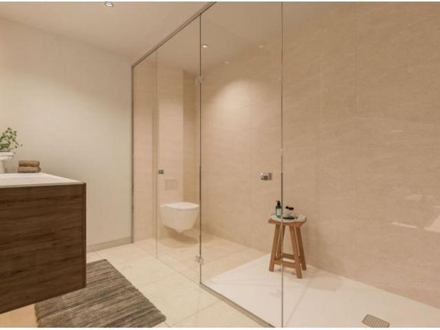 Apartamento en Venta en San Luis de Sabinillas, Málaga