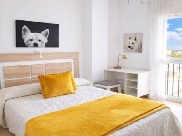 Apartamento en Venta en San Luis de Sabinillas, Málaga