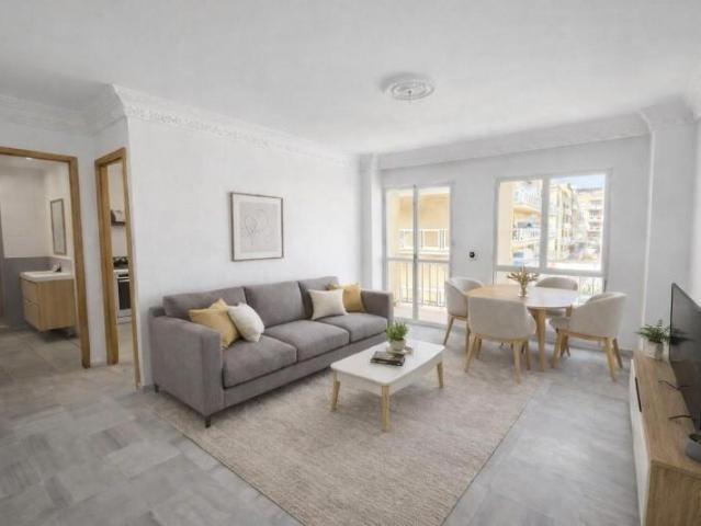 Apartamento en venta en San Luis de Sabinillas, Calle Duquesa de Arcos, 29692