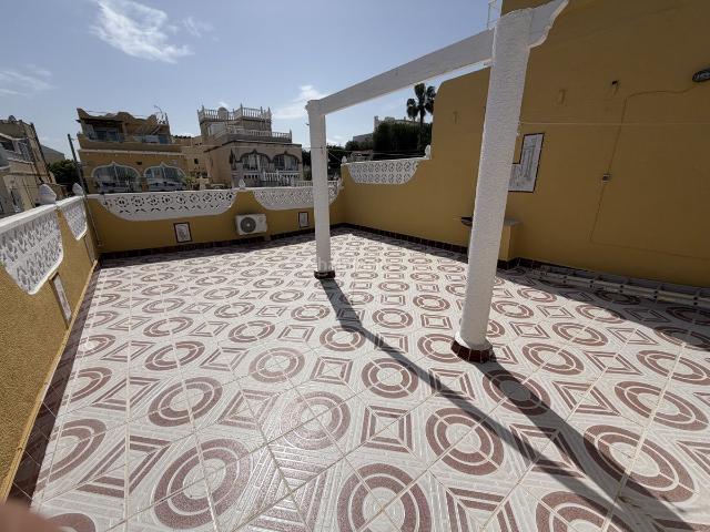 Apartamento en venta en San Miguel de Salinas. Apartamentos San Miguel de.