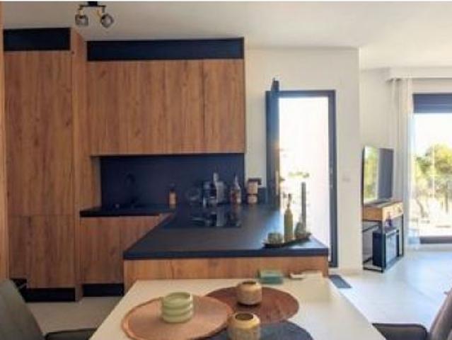 apartamento en Venta en San Miguel De Salinas. ETRV T7045