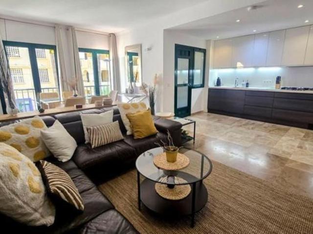 Apartamento en venta en San Pedro de Alcántara, Los Almendros I
