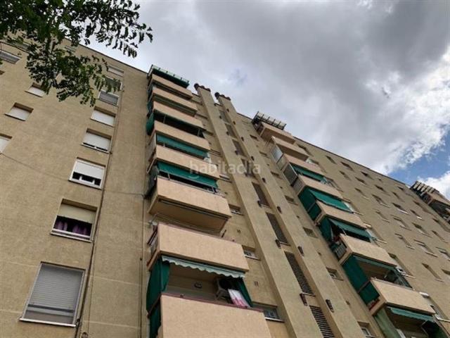 Apartamento en venta en Sabadell, Espronceda. Apartamentos.