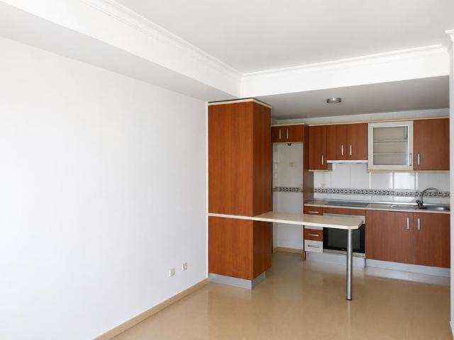 APARTAMENTO EN VENTA EN SABINILLAS A POCOS METROS DEL MAR