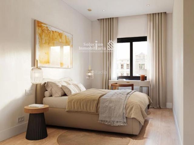 Apartamento en venta en Salamanca, Carmelitas. Vive o invierte en la exclusiva Plaza del Oeste. Apartamentos.