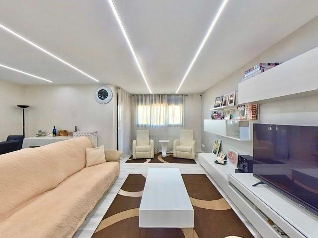 Apartamento en venta en Seseña, El Quiñón. Al lado del Colegio Público Bilingüe de El Quiñón. Apartamentos.