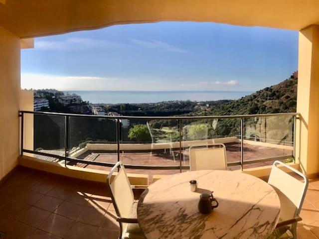 Apartamento en venta en Sitio de Calahonda, Málaga Costa del Sol