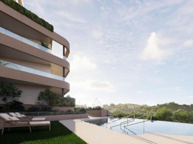 Apartamento en venta Estepona