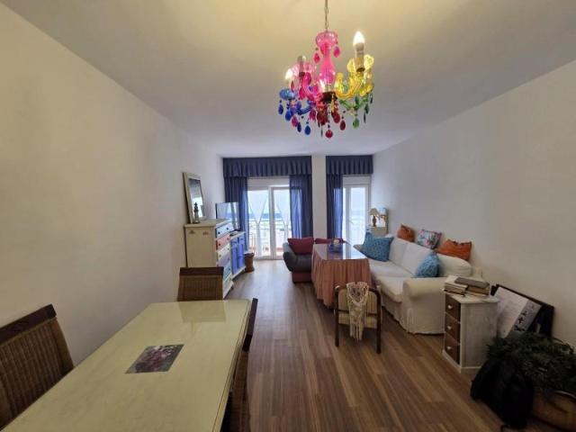 Apartamento en venta Estepona
