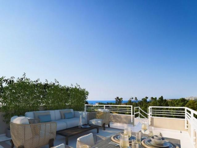 Apartamento en venta Estepona