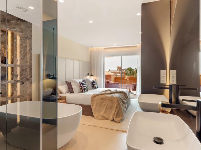 Apartamento en venta Estepona