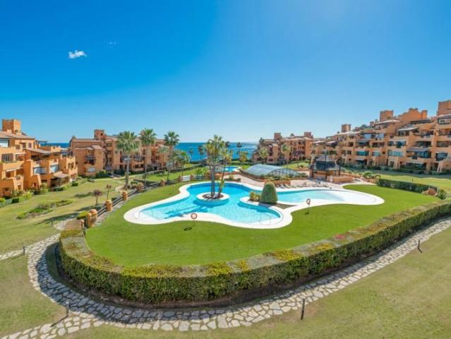 Apartamento en venta Estepona