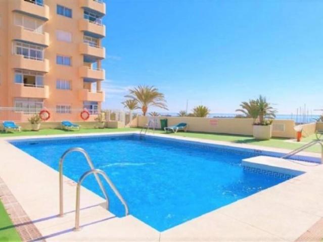 Apartamento en venta Estepona
