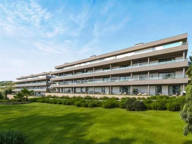Apartamento en venta Estepona