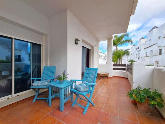 Apartamento en venta Estepona