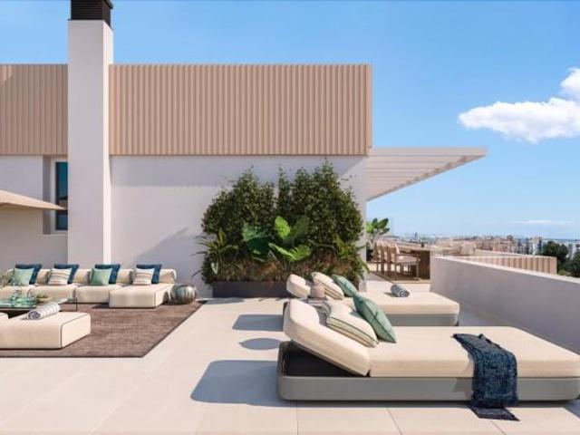 Apartamento en venta Estepona
