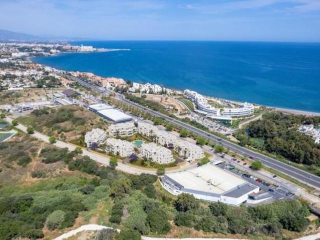 Apartamento en venta Estepona