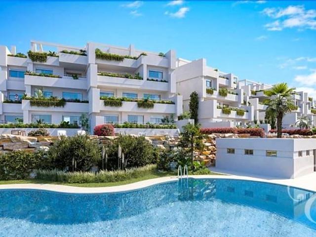 Apartamento en venta Estepona