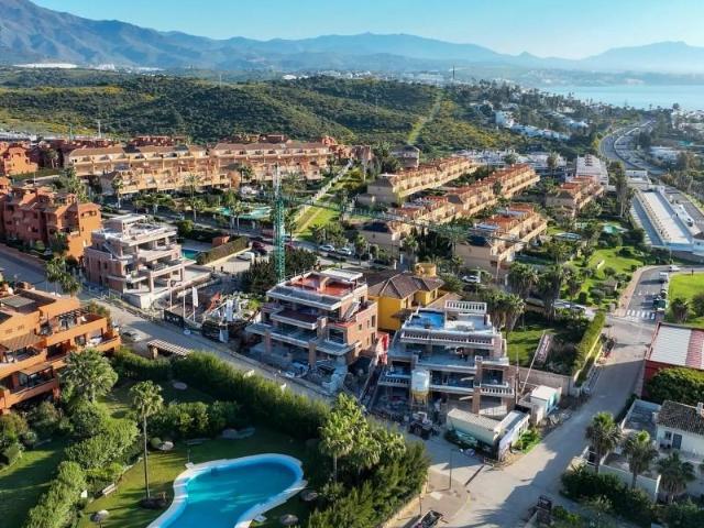 Apartamento en venta Estepona