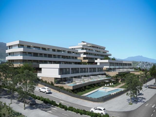 Apartamento en venta Estepona