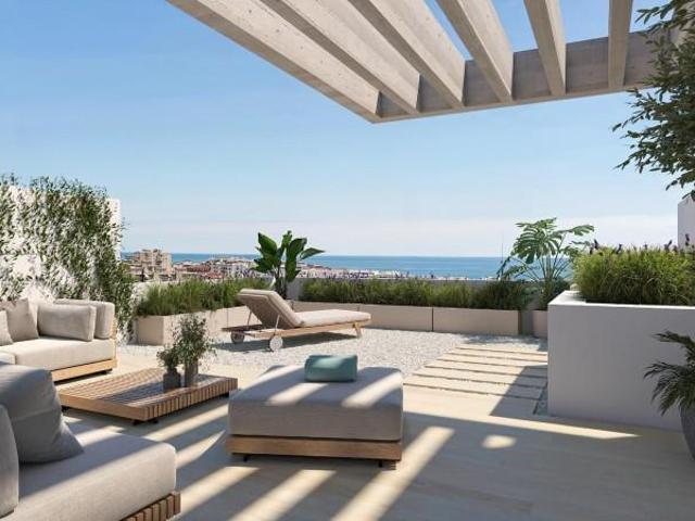 Apartamento en venta Estepona