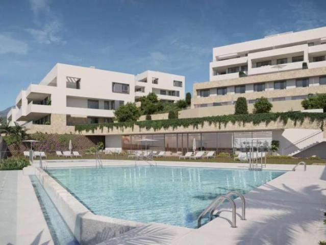 Apartamento en venta Estepona