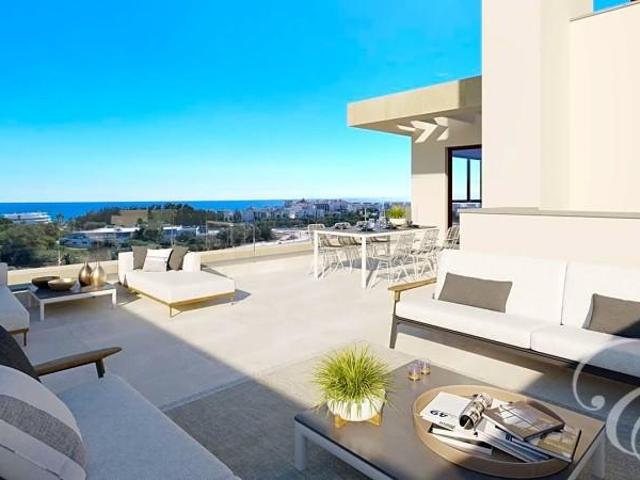 Apartamento en venta Estepona