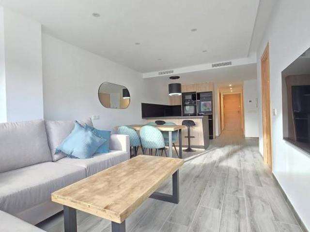 Apartamento en venta Estepona
