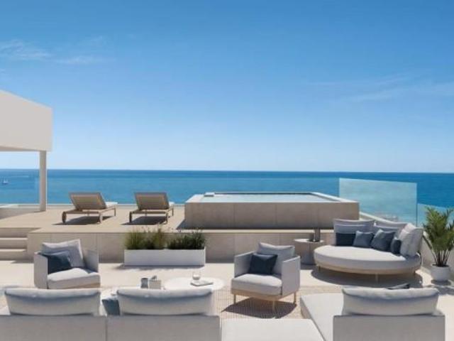 Apartamento en venta Estepona