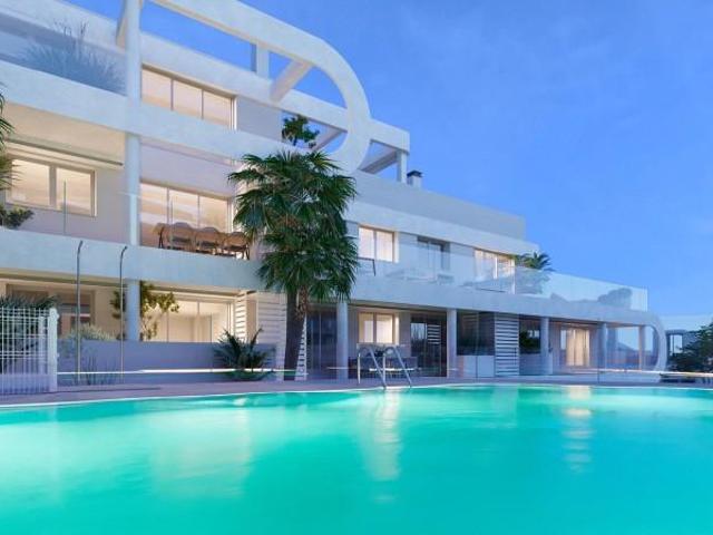 Apartamento en venta Estepona