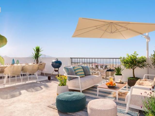 Apartamento en venta Estepona