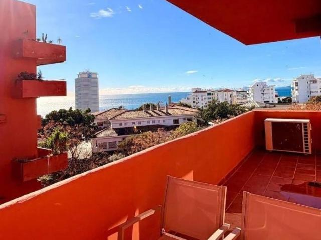 Apartamento en venta Estepona