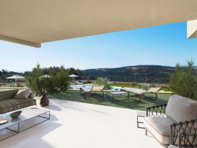 Apartamento en venta Estepona