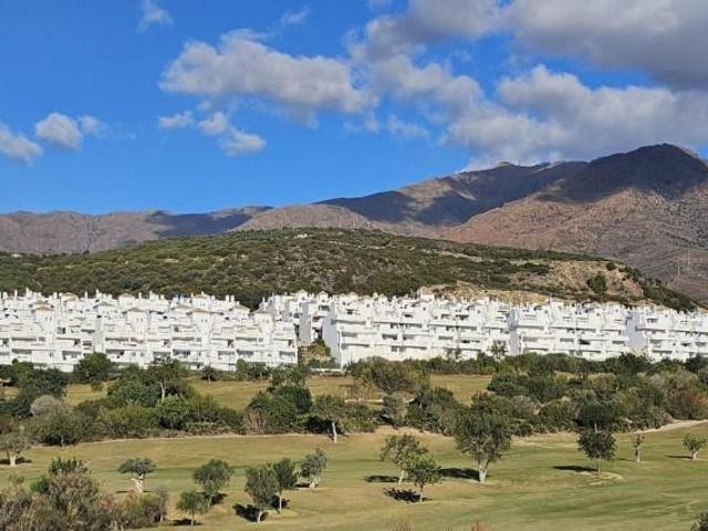 Apartamento en venta Estepona