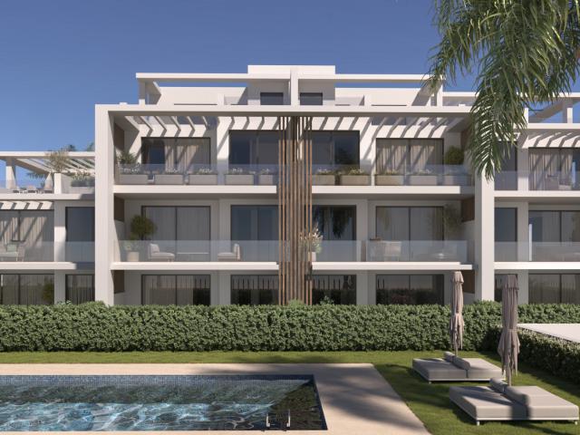 Apartamento en venta. Estepona