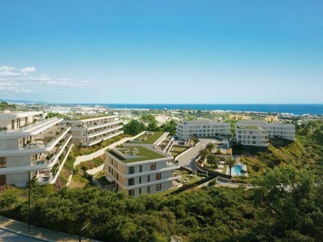 Apartamento en venta Estepona