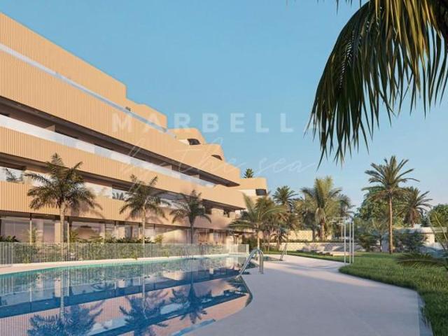 Apartamento en venta Estepona