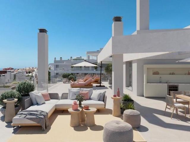 Apartamento en venta Estepona