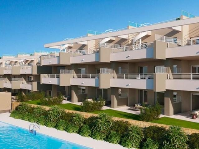 Apartamento en venta Estepona