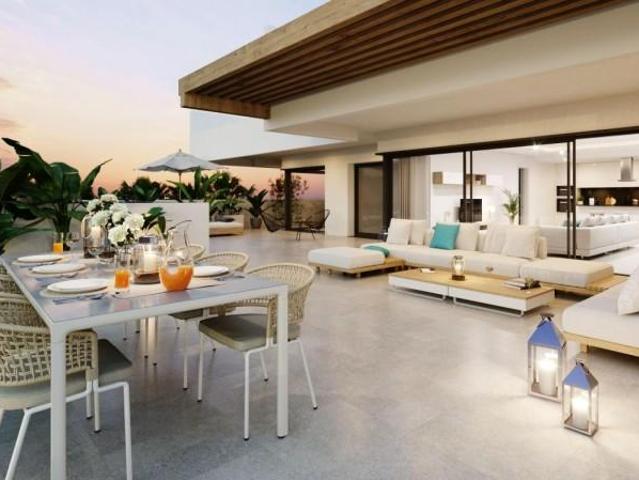 Apartamento en venta Estepona