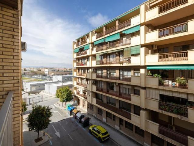 Apartamento en venta Granada