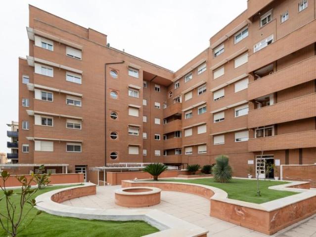 Apartamento en venta Granada