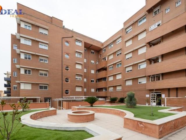 Apartamento en venta Granada