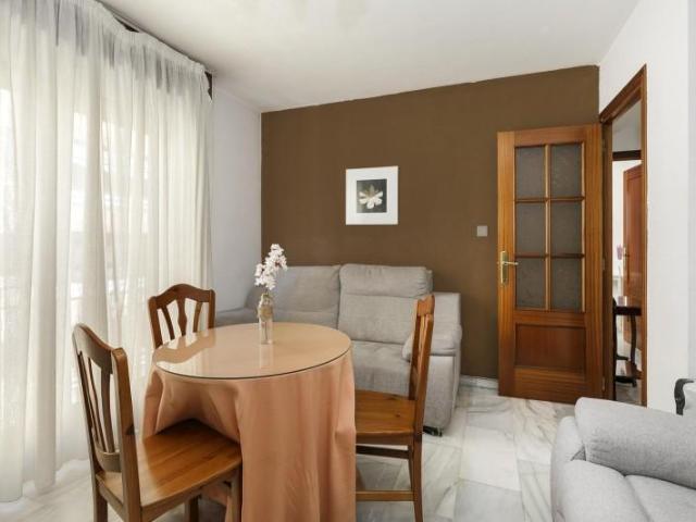 Apartamento en venta Granada