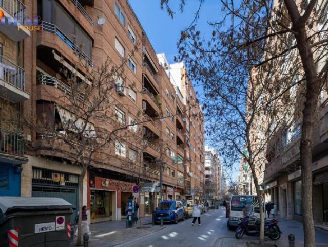 Apartamento en venta Granada