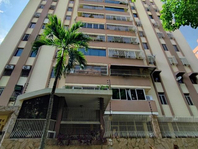Apartamento en venta La Trigaleña Res Tepuy AR 8370068