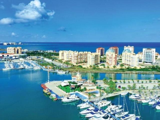 Apartamento en venta La Manga del Mar Menor
