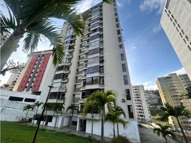 Apartamento en venta Las Minas 93Mts 3 hab 2 baños 1 p/e